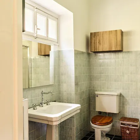 Angela Maria - By Lovecomo Сasa de vacaciones