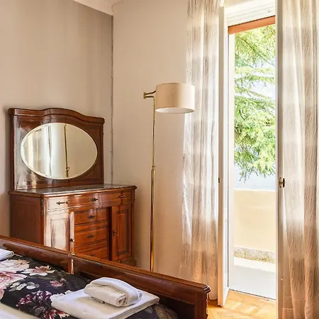 Angela Maria - By Lovecomo בית נופש Brienno