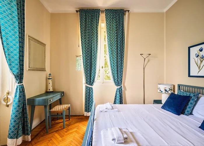 Angela Maria - By Lovecomo Дом отдыха Brienno